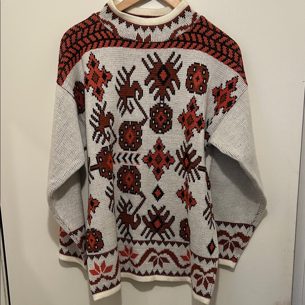 Venezia Vintage Patterned Sweater in Orange and White